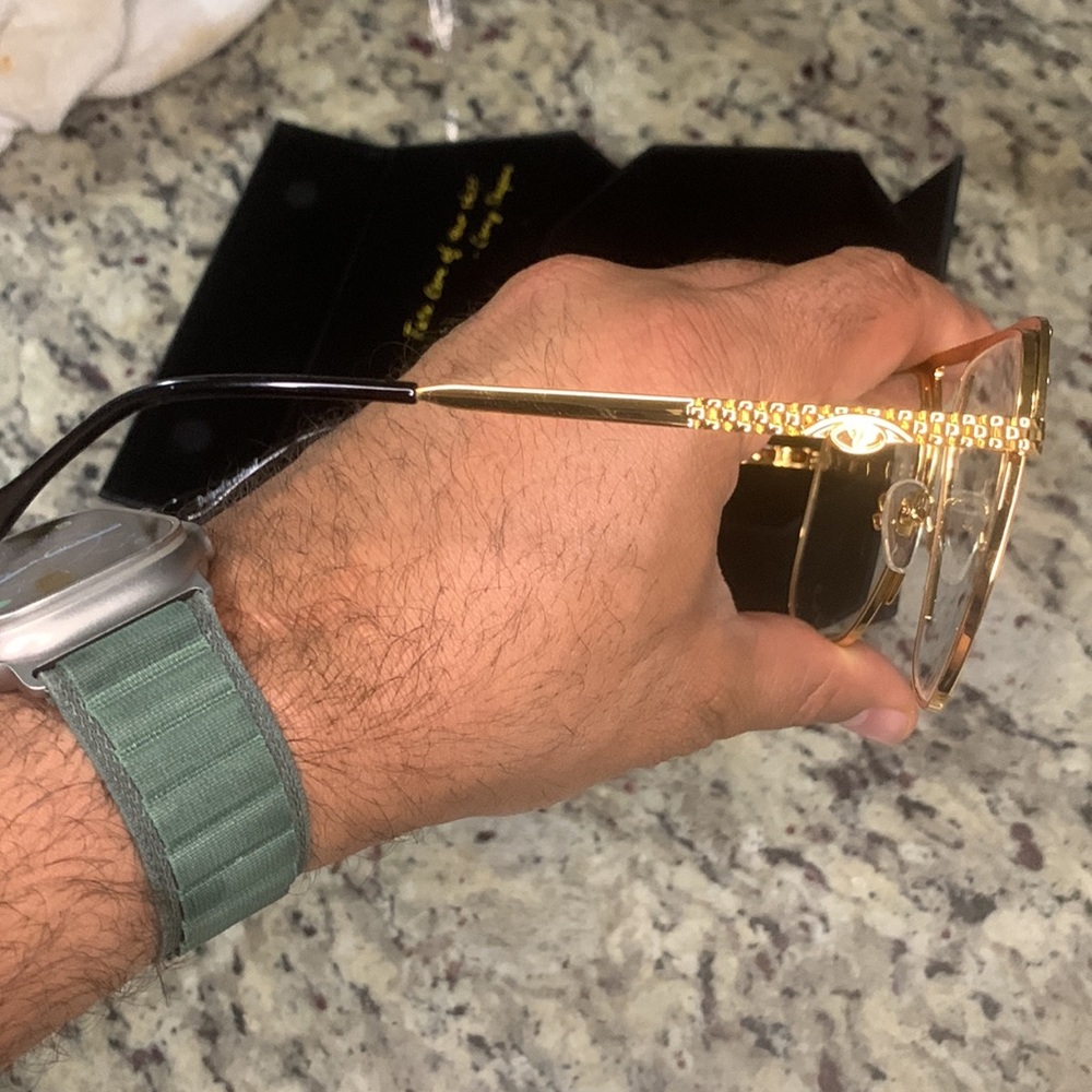 Gold frames - Picture 6 of 6